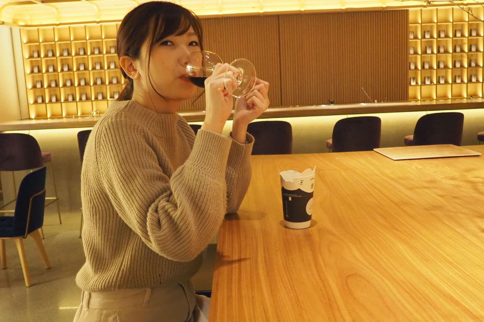 昼からワインが飲めて最高
