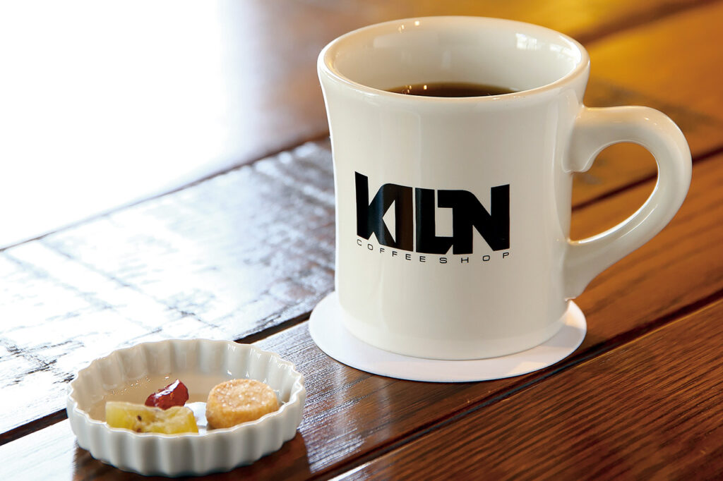 来自 KILN COFFeeshop 的窑炉混合物。