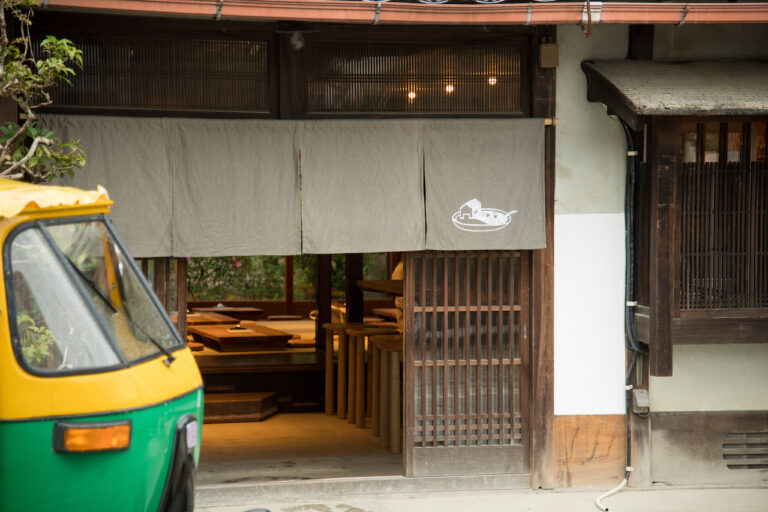 料理も建築も組み合わせの妙が大事 カレー設計事務所 M エム Kyoto By Leaf