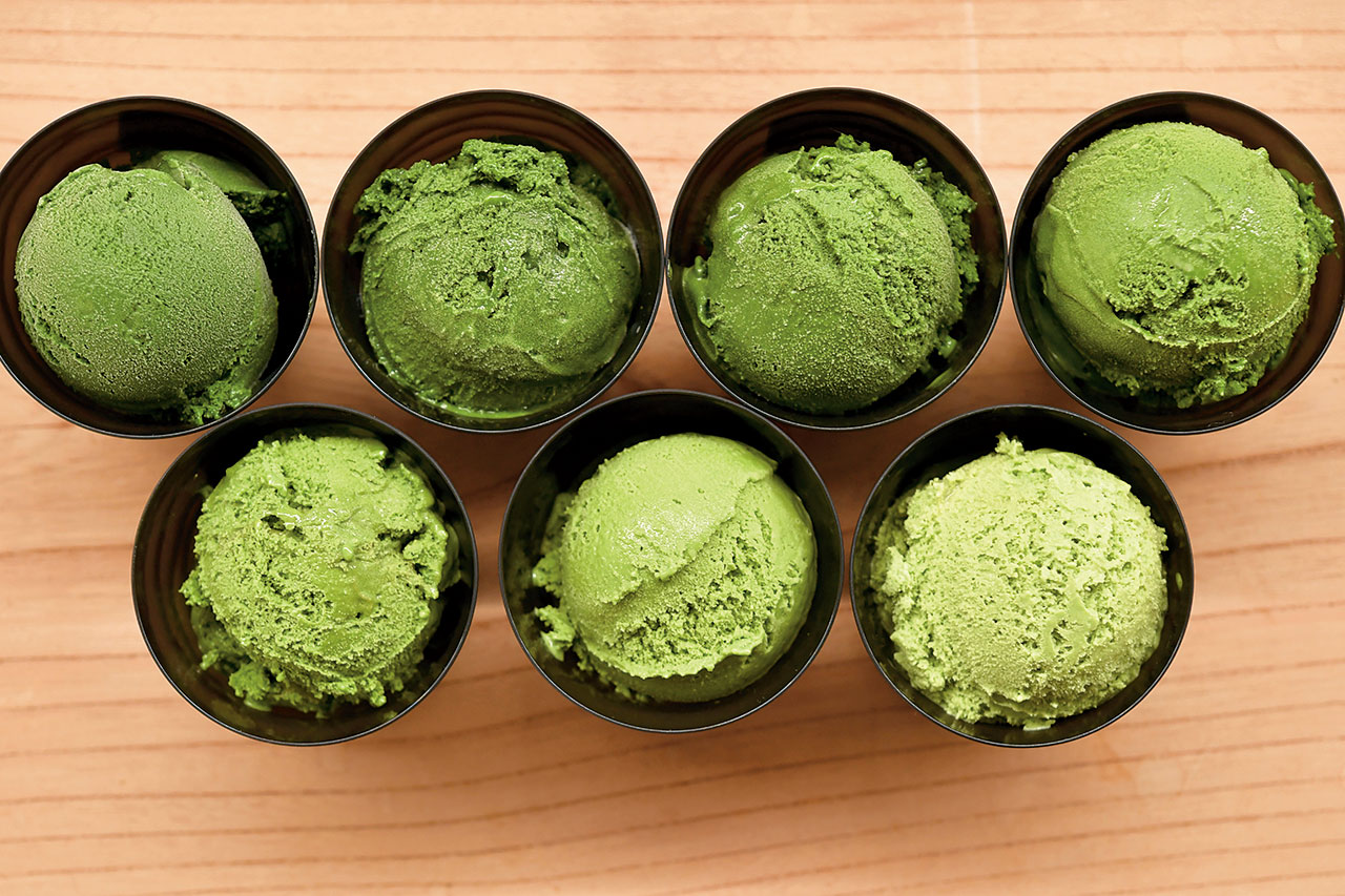 ななや 京都三条］で超濃厚な抹茶アイスを | Leaf KYOTO 