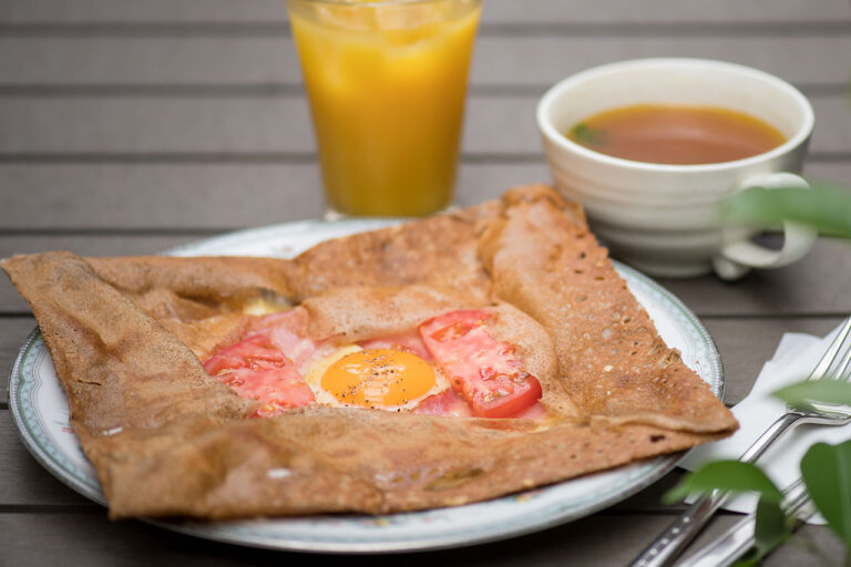 Galette at MONO MONO CAFE