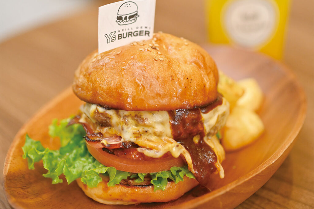 Y’s BURGERのY’s BURGER COMBO