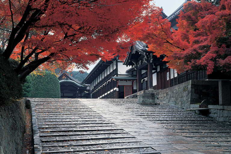 Kurodani Konkai Komyoji Temple