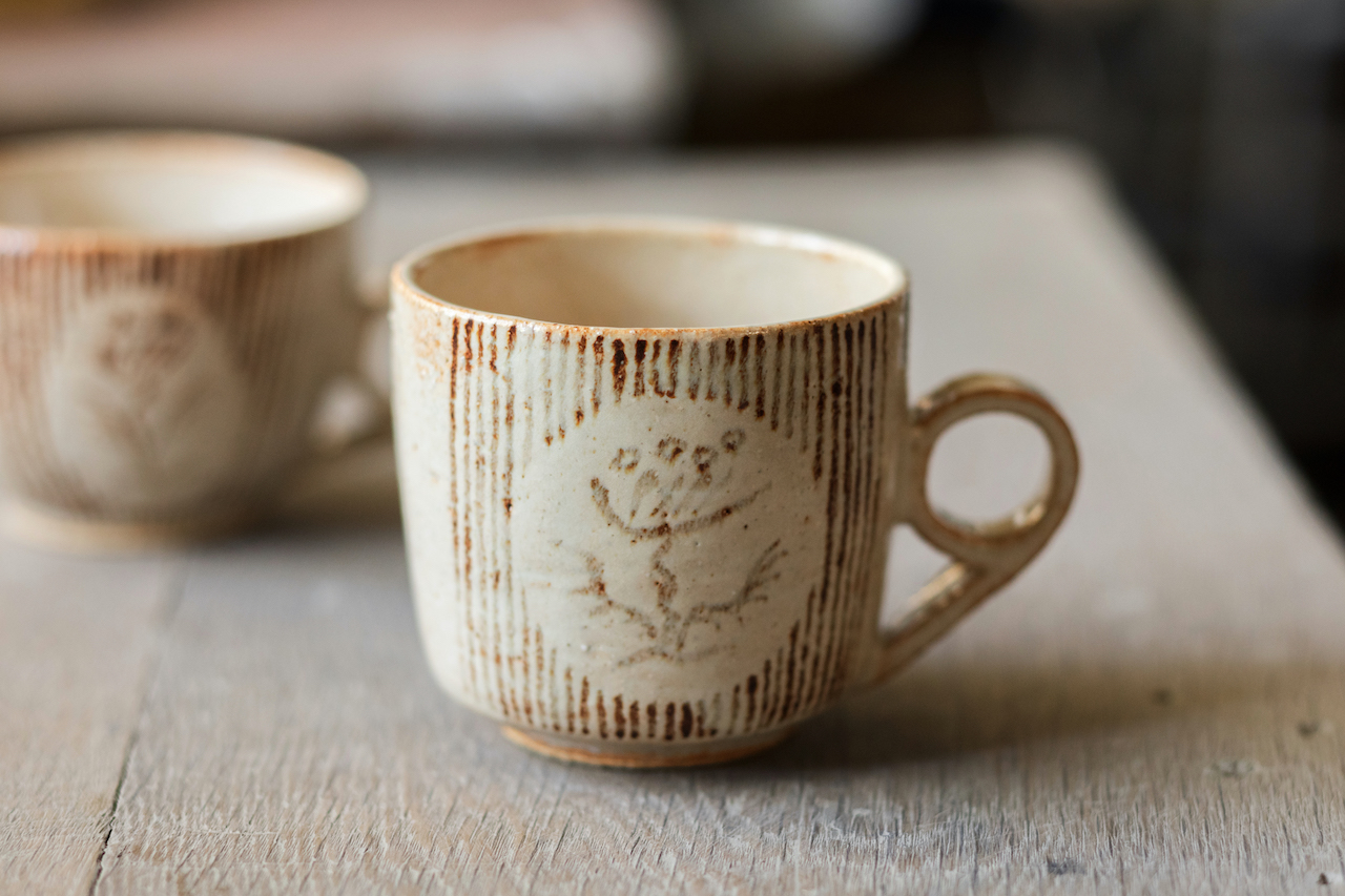 陶芸家 山本真実江さんのインタビュー | Leaf KYOTO