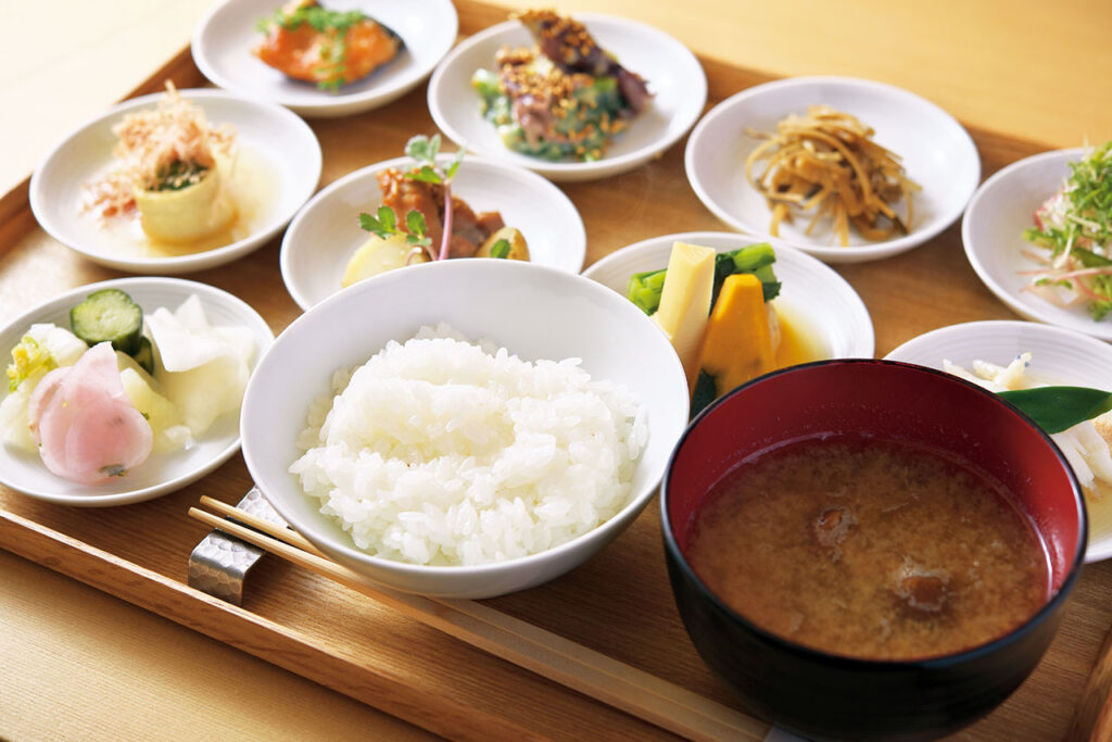 Koryori Takaya's Delicious Rice and 8 Kinds of Small Dishes
