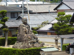 The largest in Japan! Jizo Stone Buddha at Senbyoji Temple