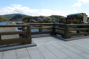 Visiting the scariest bridge over the Uji River and visiting Hashihime