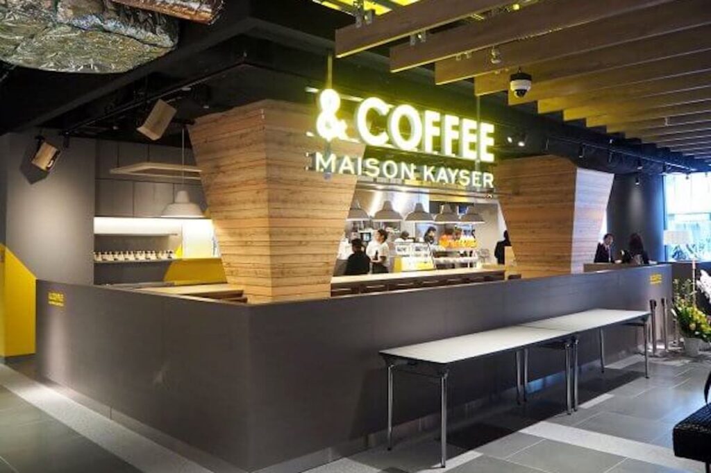 SUINA室町の&COFFEE MAISON KAYSER