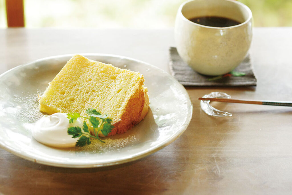 Moan's Chiffon Cake