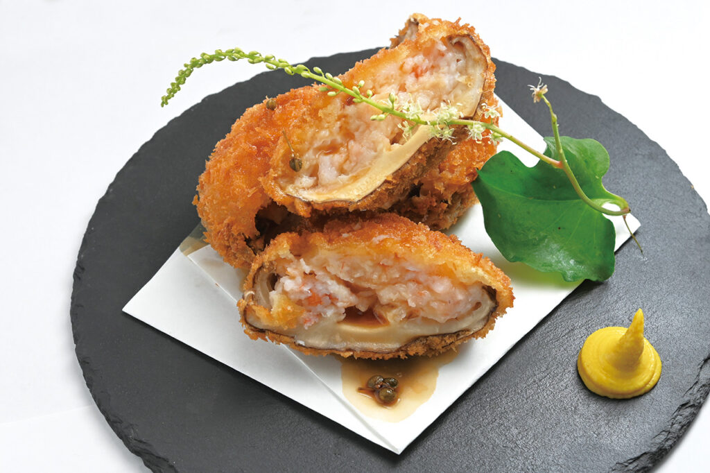 Sakaba Toyasai Isostand's fried shiitake mushrooms stuffed with shrimp