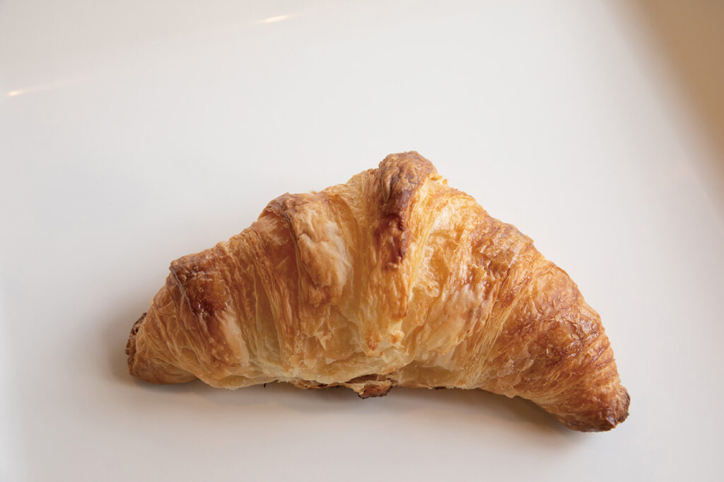 Isney Butter Croissant at Riz brun Bakery Yawata