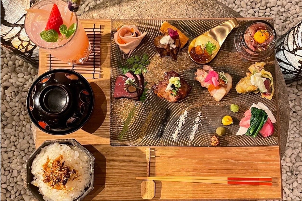 祇園にある居酒屋 京 Miyako の肉三昧ランチで京都肉を堪能 M エム Kyoto By Leaf