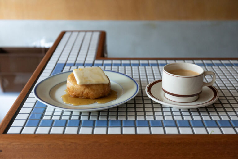 Donuts at GOOD morning record bar