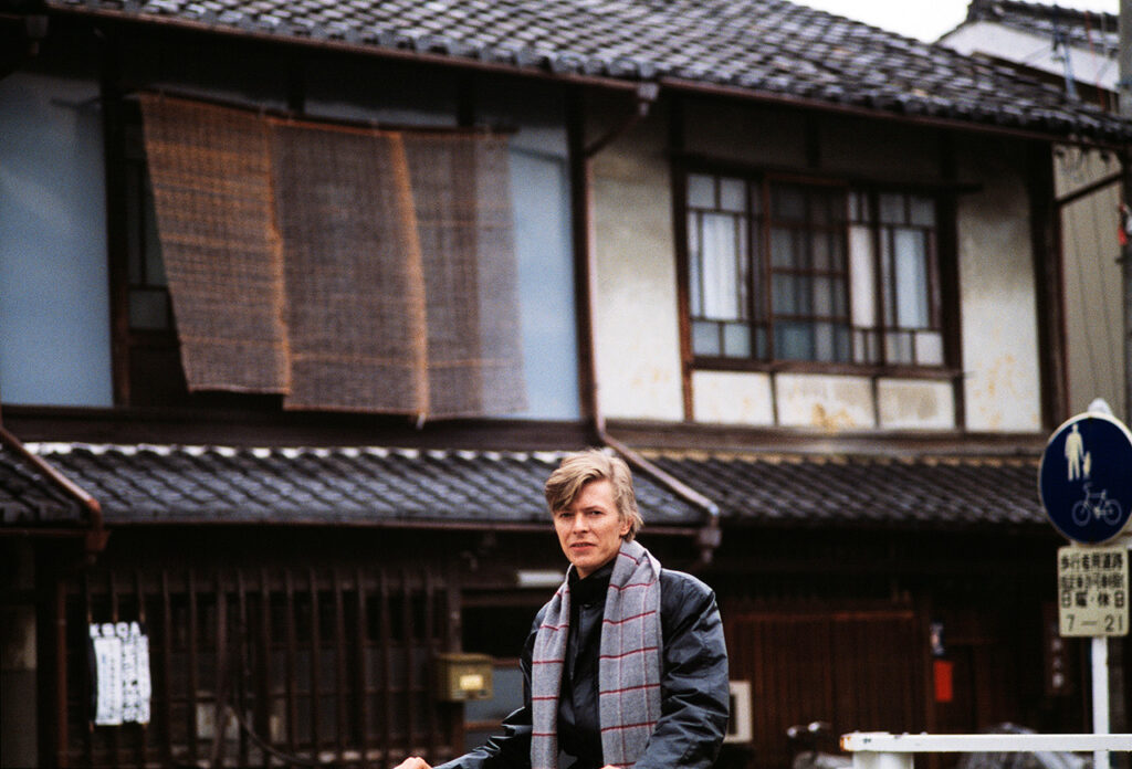 時空を超えた二人の旅をもう1度 時間 Time Bowie Kyoto Sukita リターンズ 鋤田正義写真展 美術館 えき Kyoto M エム Kyoto By Leaf 時空を超えた二人の旅をもう1度 時間 Time Bowie Kyoto Sukita リターンズ 鋤田正義写真展 美術館 えき Kyoto M エム Kyoto By Leaf