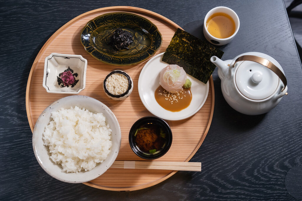 Sea bream rice and Fukuno sea bream rice