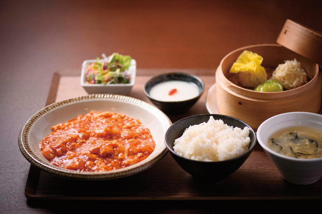 Guangdong Cuisine - Shrimp Chili at Shih Tou Hua