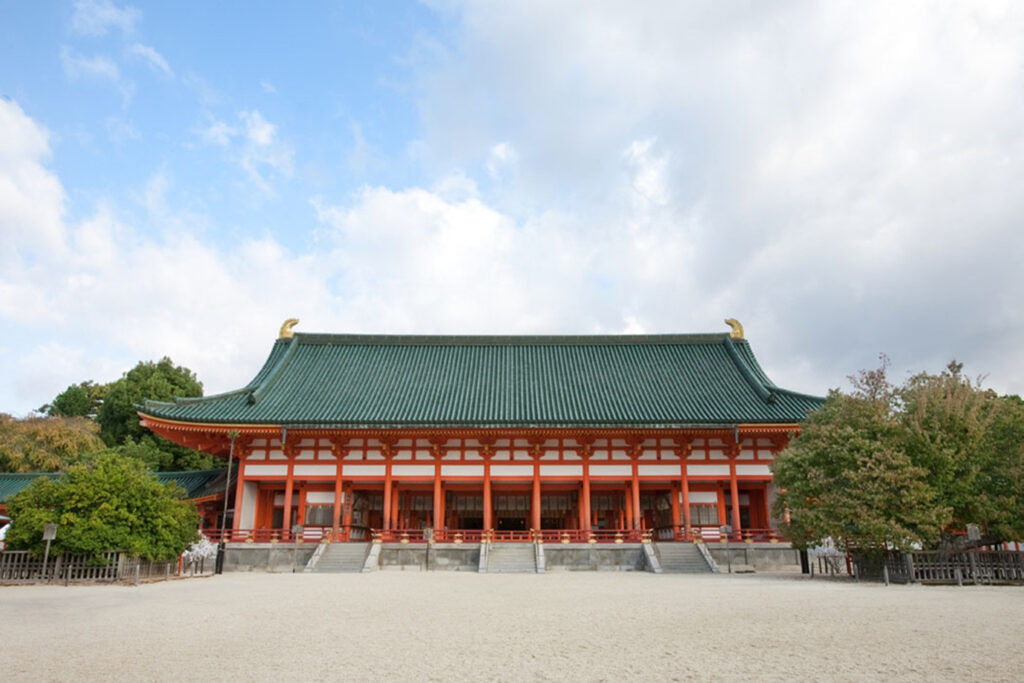 平安神宮外拝殿