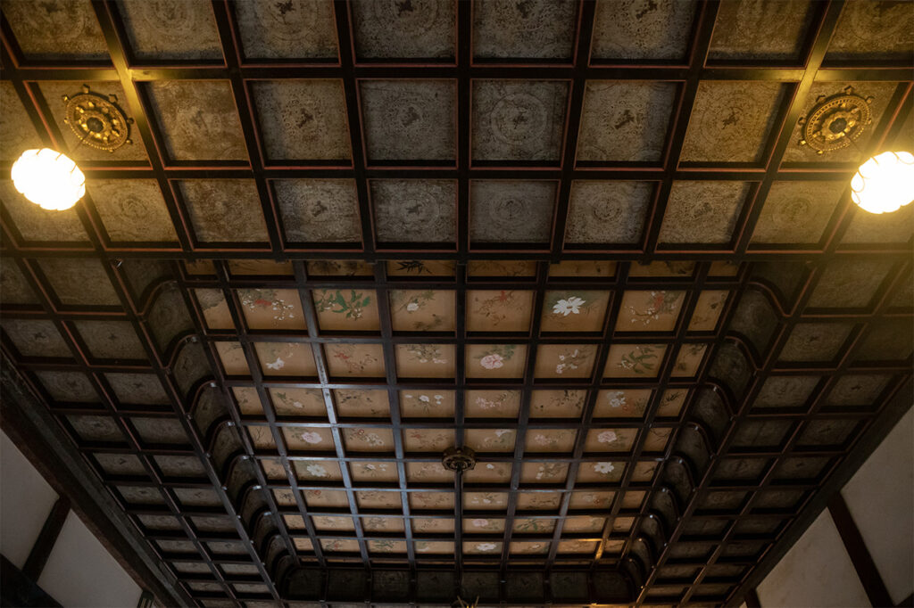 Hana-ceiling at Koshoin Temple