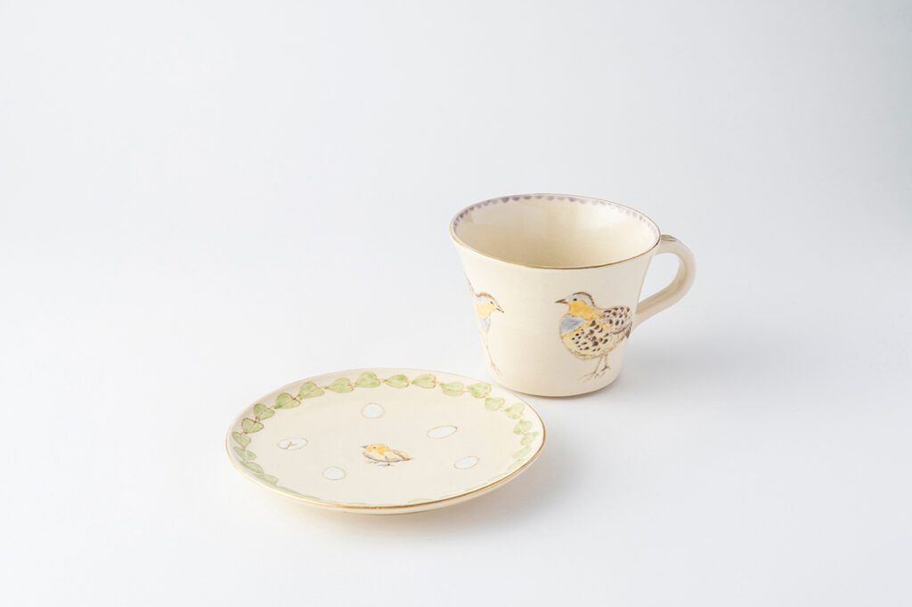 [Taki Tomoda] Cups and saucers from "Kojukei" whose loveliness made the artist fall in love at first sight