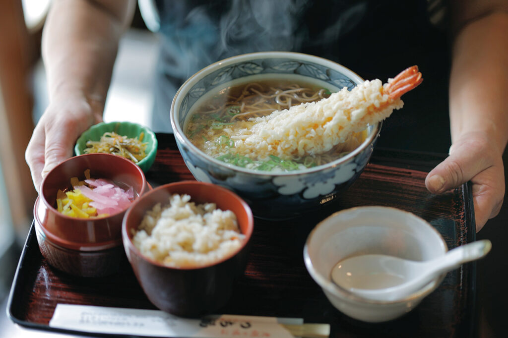 つち福の天ぷら蕎麦