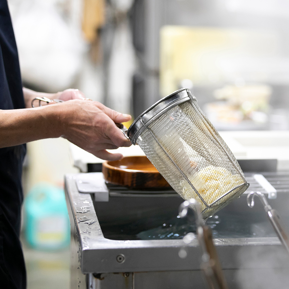 名代おめん  団欒おめん 極生麺 4食入