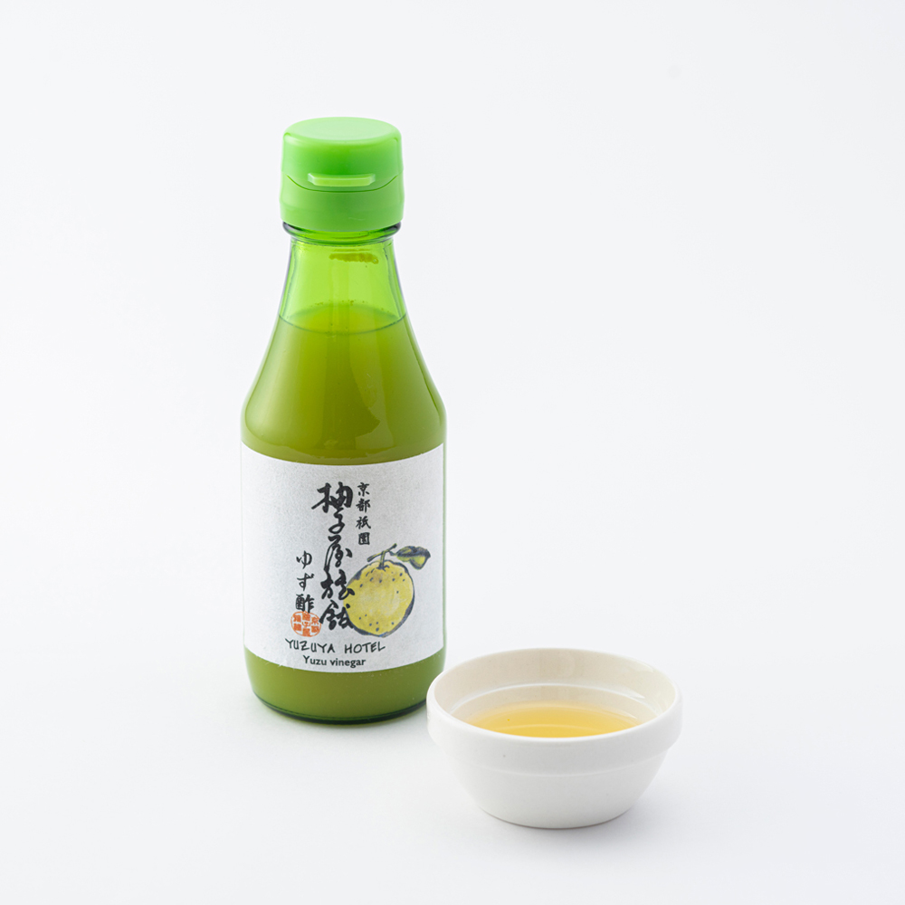 Yuzuya Ryokan 3-piece set (yuzu vinegar, ponzu vinegar, yuzu pepper)