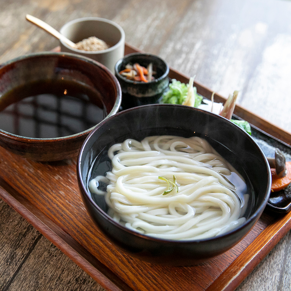 名代おめん  団欒おめん 極生麺 4食入