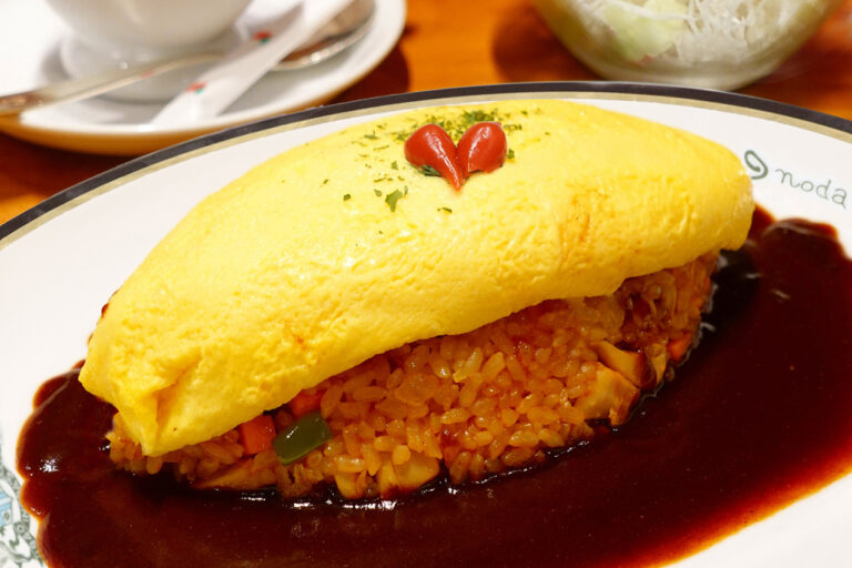 Omurice at Inoda Coffee Porta