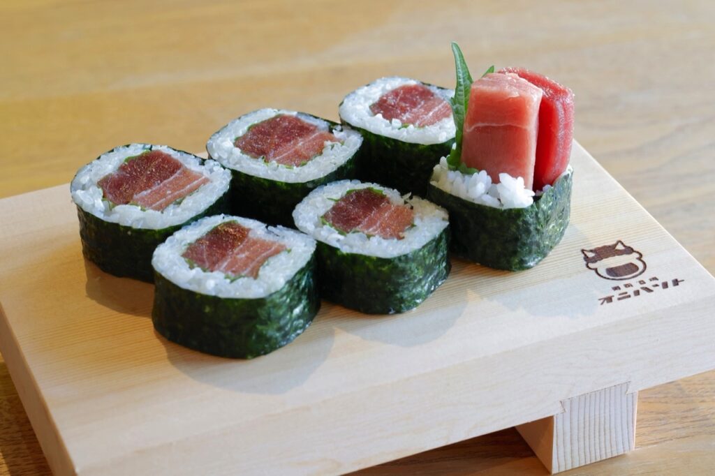 寿司吧 Onihasoto no Toro Millefeuille