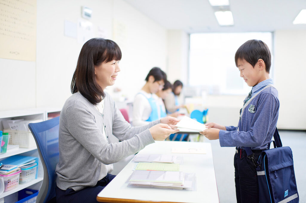 公文教师和学生