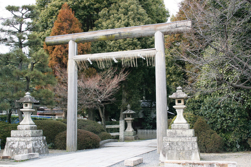 木島坐天照御魂神社