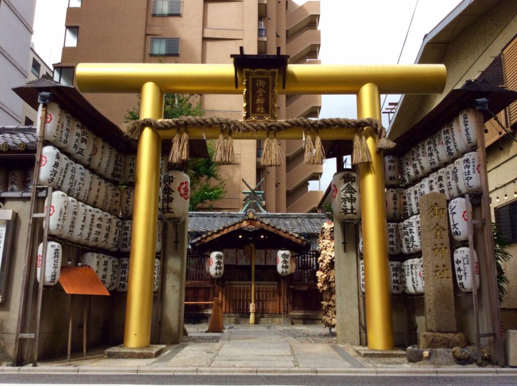 御金神社　鳥居