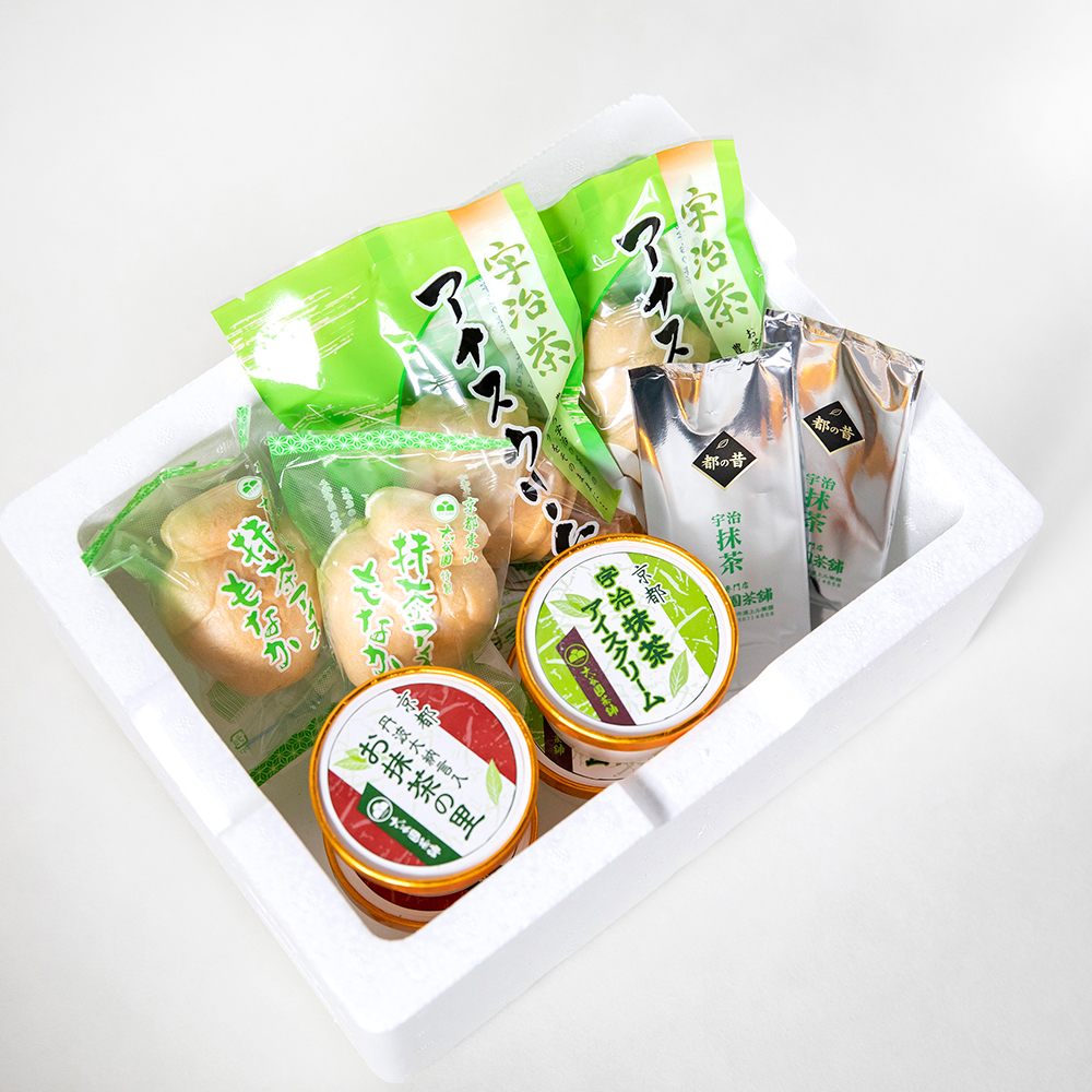 Ootanien tea shop [M KYOTO mall limited] Uji green tea ice cream 4 kinds set