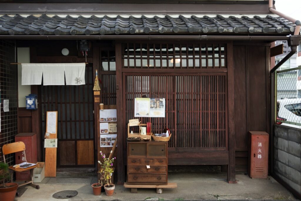 ぶんぶんカフェ