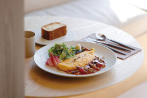 Start a rich day at Cafe Kishin kyoto in Higashiyama