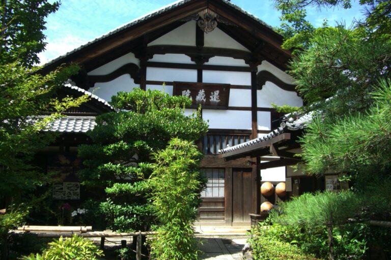 退蔵院　庫裡玄関