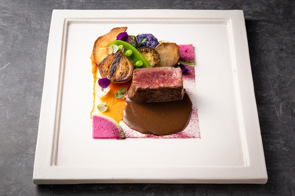 Example of a main dish from Kyo gastronomy KOZO's evening Wagyu omakase course for ¥15,000