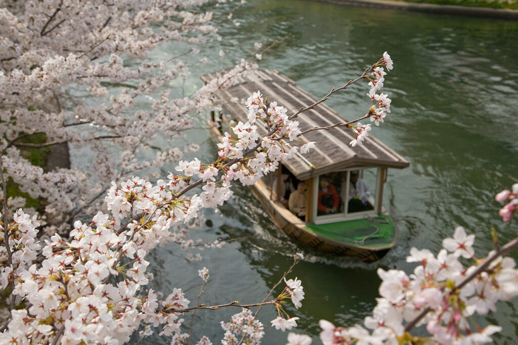 Fushimi Ju-seki Boat