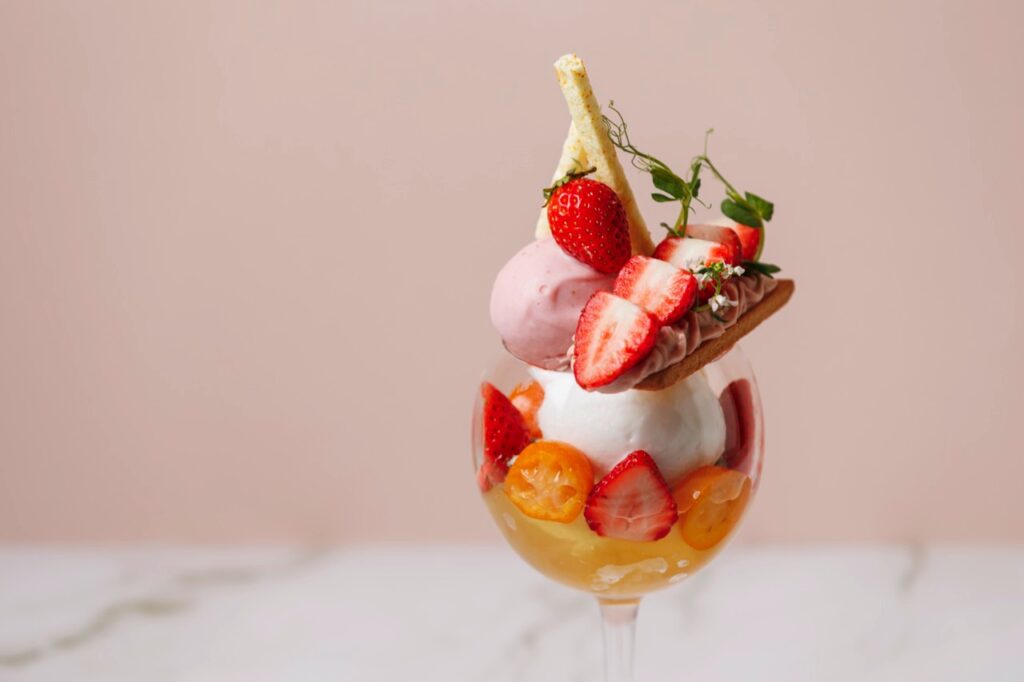 ［Organic strawberry and kumquat parfait at ERUTAN RESTAURANT / BAR