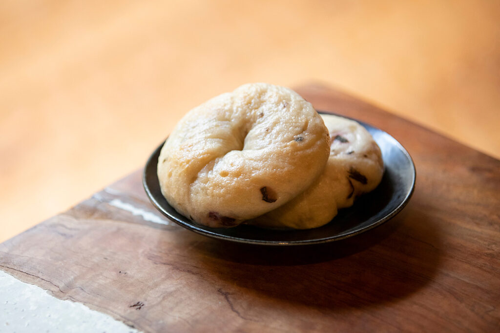 KAMOGAWA BAKERY 京都本店　川勝総本家しば漬け