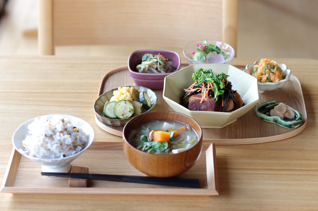 一心茶房＋一點の蒸しぱんの一心定食