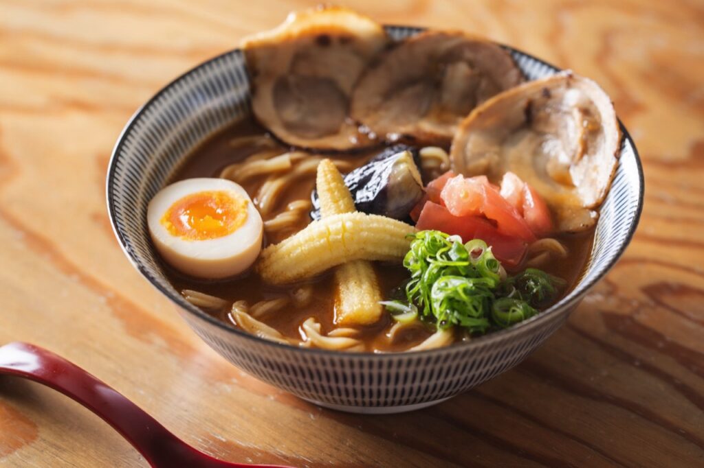 スパイスラーメン 宮本カレーのスパイスラーメン