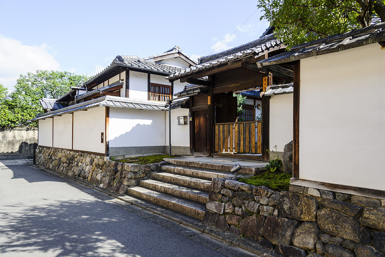 甘茶の名所として知られる祇園の［霊源院］ | Leaf KYOTO