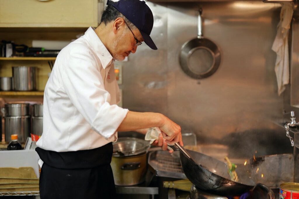 魏飯夷堂 三条店