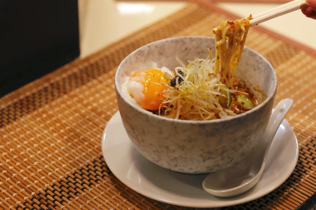 Szechuan dandan noodles at Gion Late-night diner Ajimoku Usagi