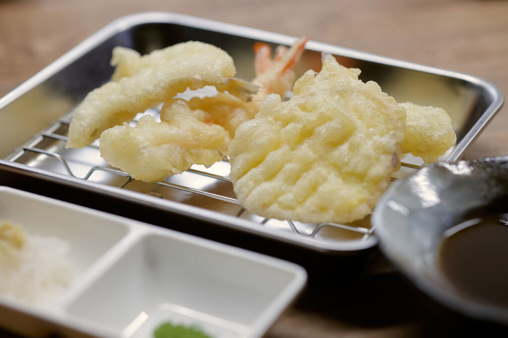 Naniwaya Various tempura