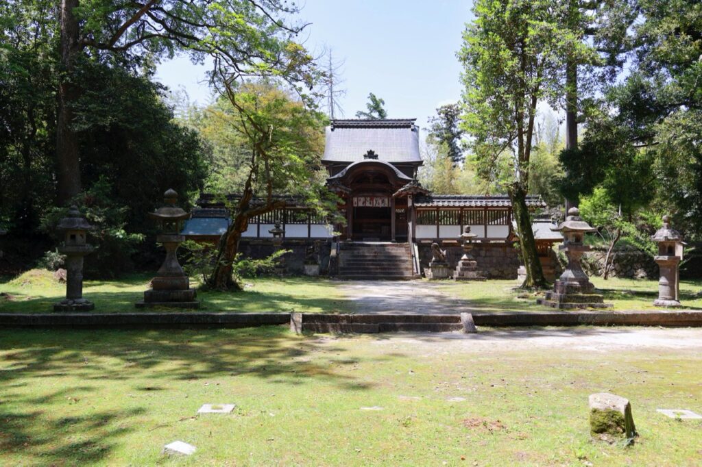 Hasuta Shrine