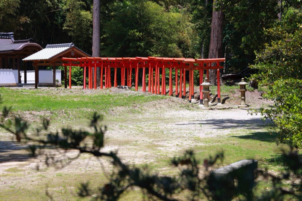 Hasuta Shrine