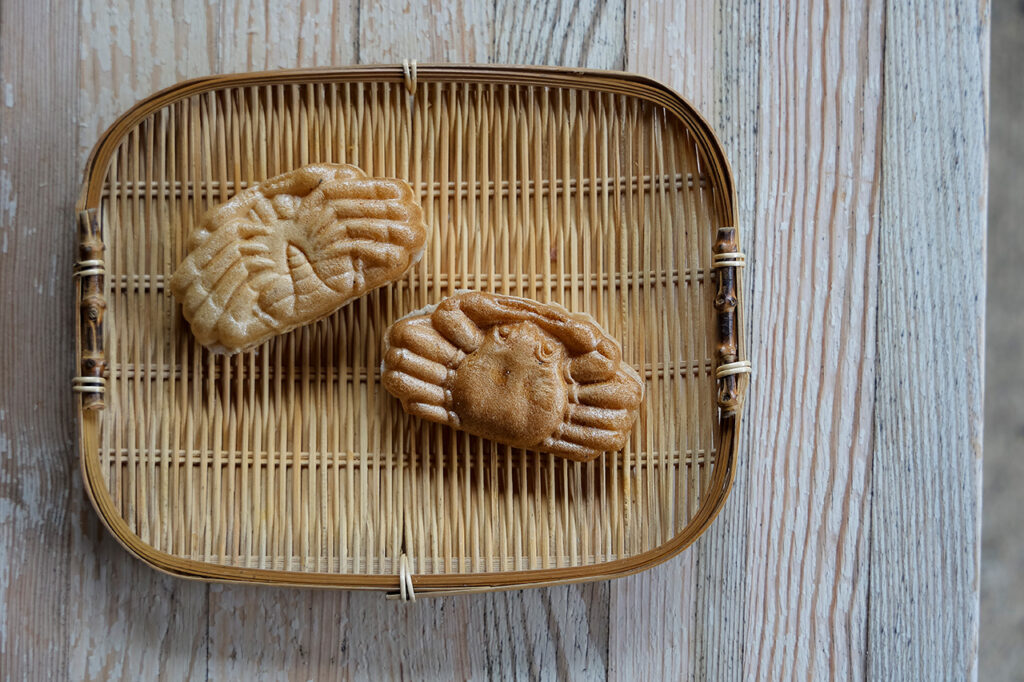 間山アイスキャンディーのカニもなか