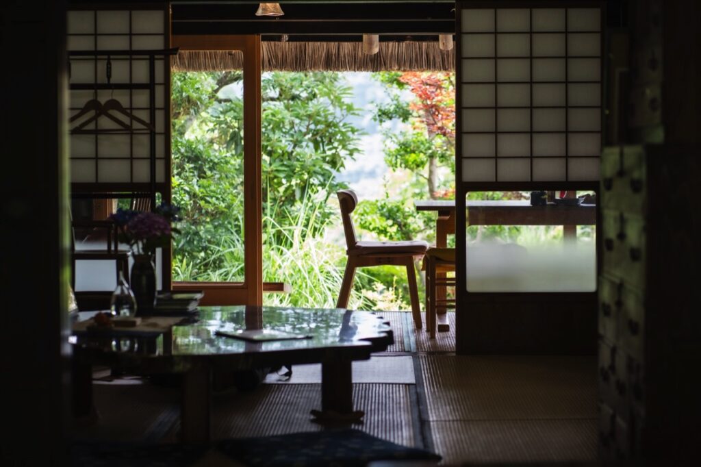 sakaya-interior